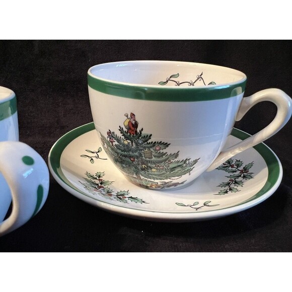 Spode Christmas Tree Cup and Saucer Set Green Trim England 2 Cups Included New - Picture 1 of 7